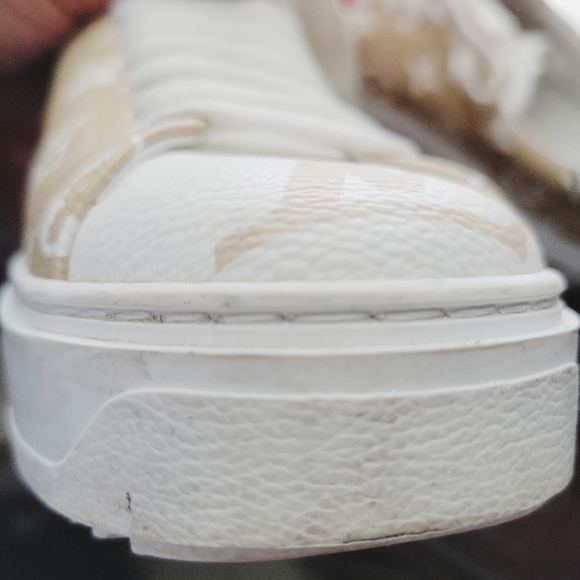Louis Vuitton 's sneakers - Picture 7 of 12